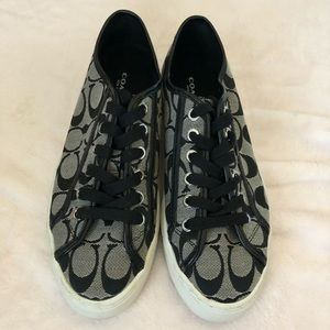 Coach Tennis Shoes Size 8